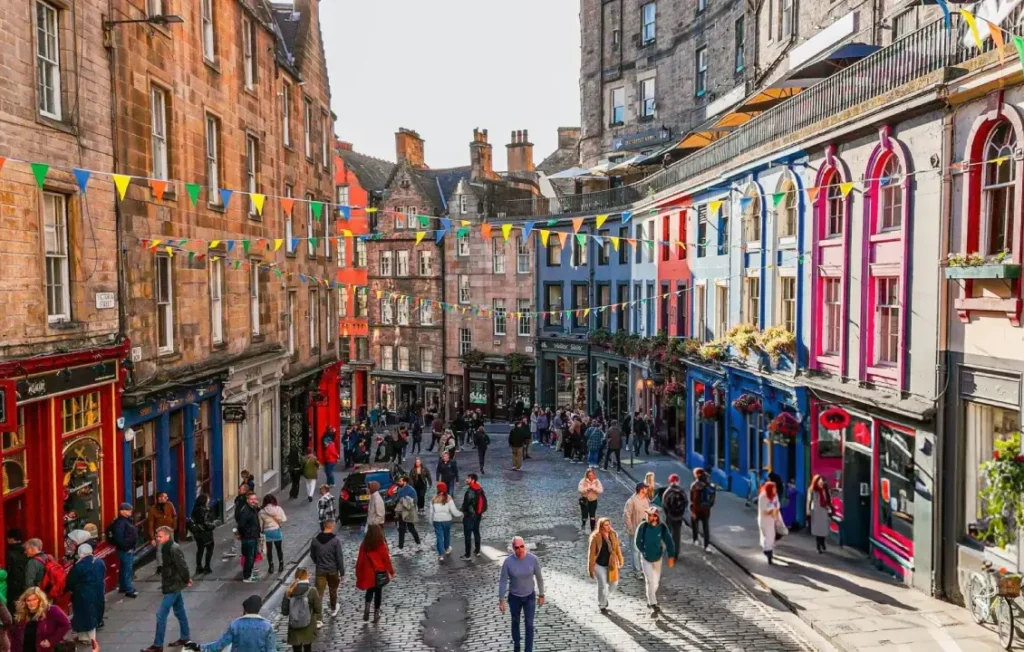 Edinburgh Holiday Package